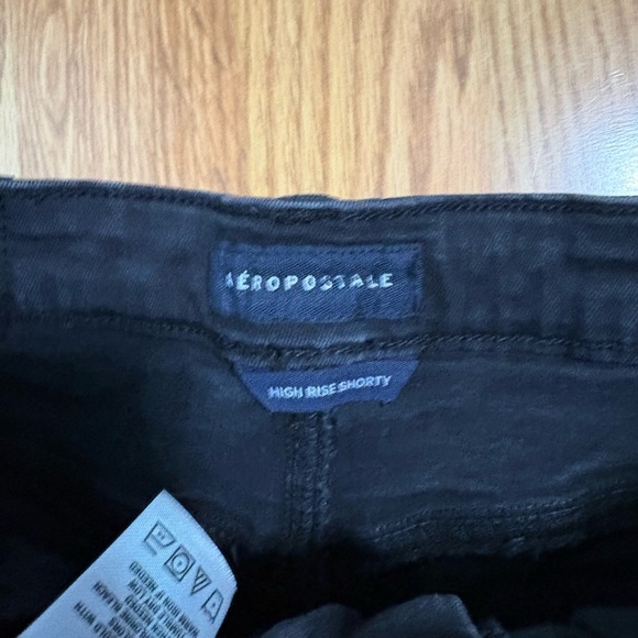 Aeropostale Black Distressed Jean Shorts size 10 - Picture 2 of 4